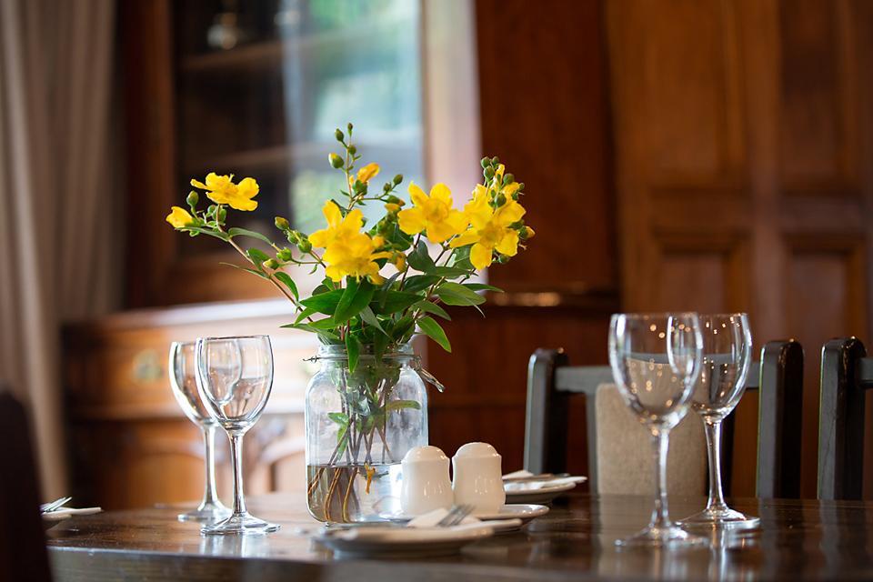 Lydons Lodge Hotel Конг Екстериор снимка